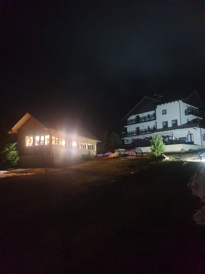 Hotel La Rocca Fundata Esterno foto