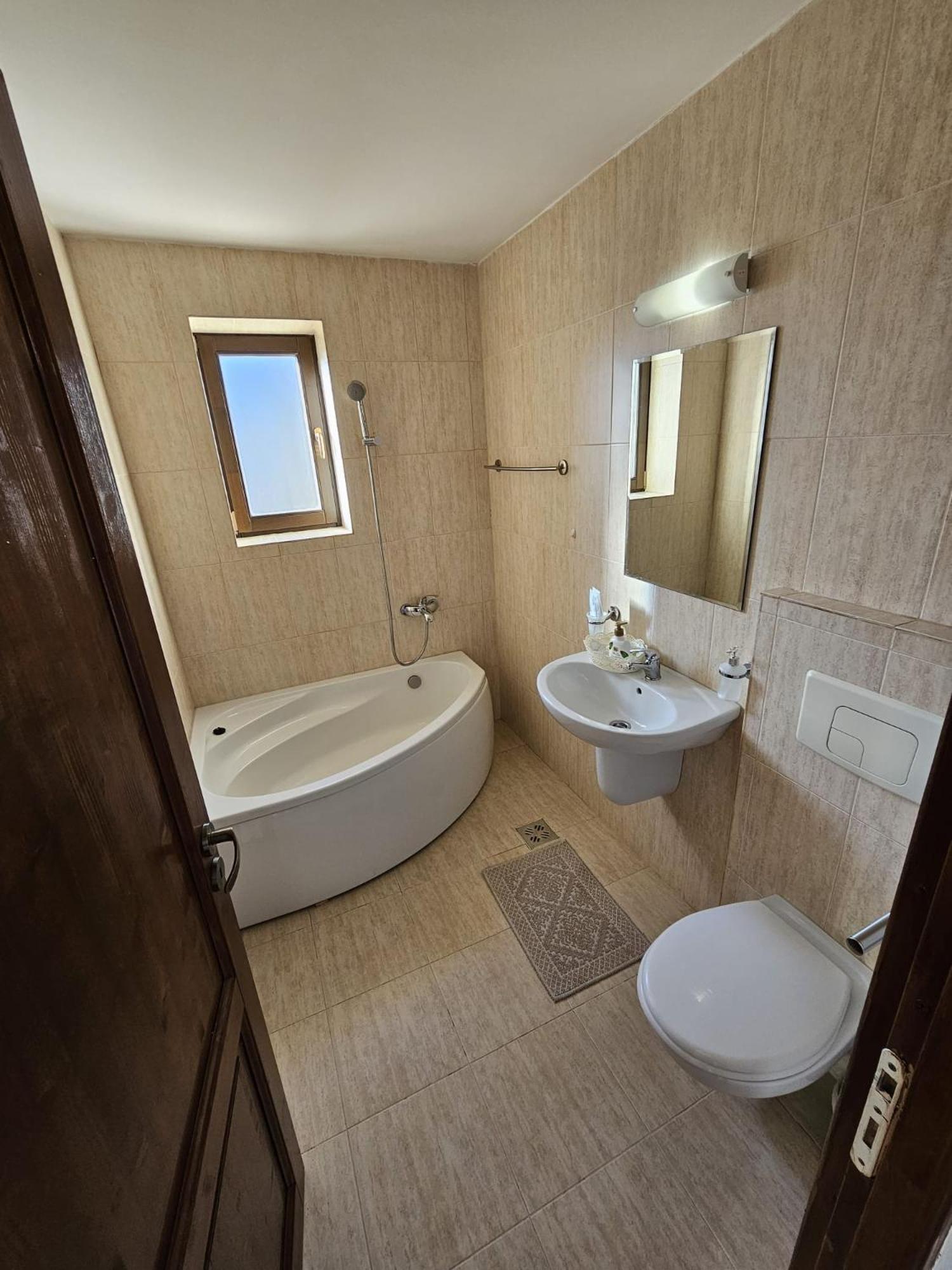 Hotel La Rocca Fundata Esterno foto